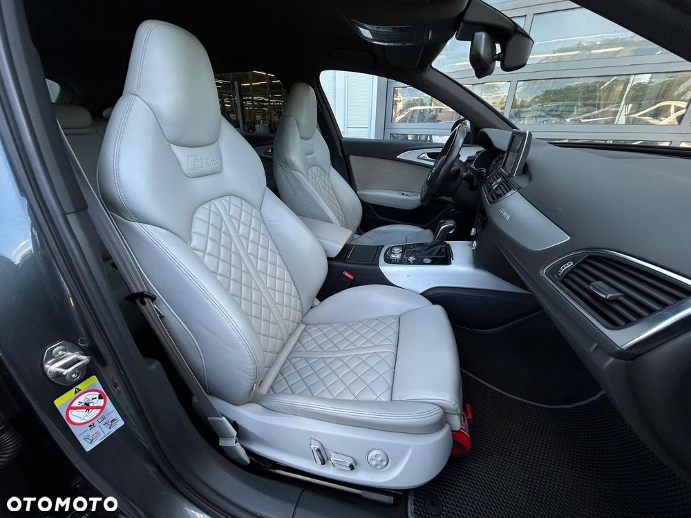 Audi A6 Avant - 18