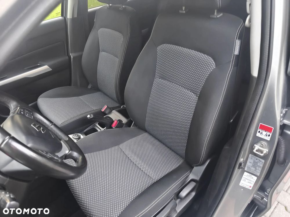 Suzuki Vitara 1.6 DDiS (4x4) Allgrip Comfort+ - 13