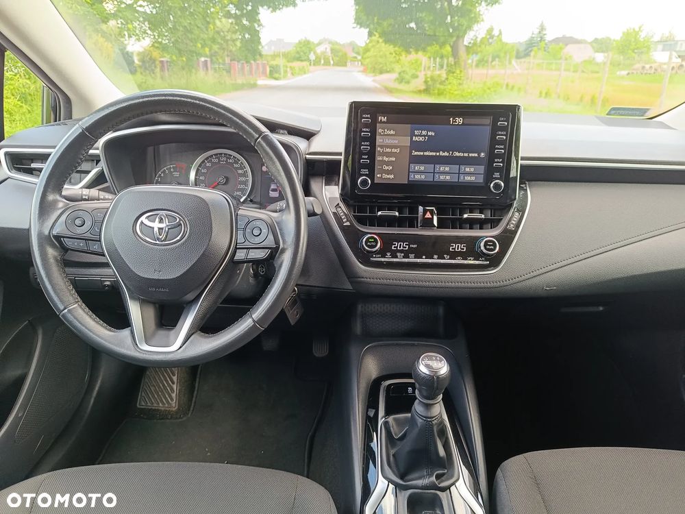 Toyota Corolla 1.6 Comfort - 31