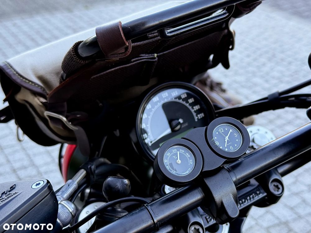 BMW R - 10