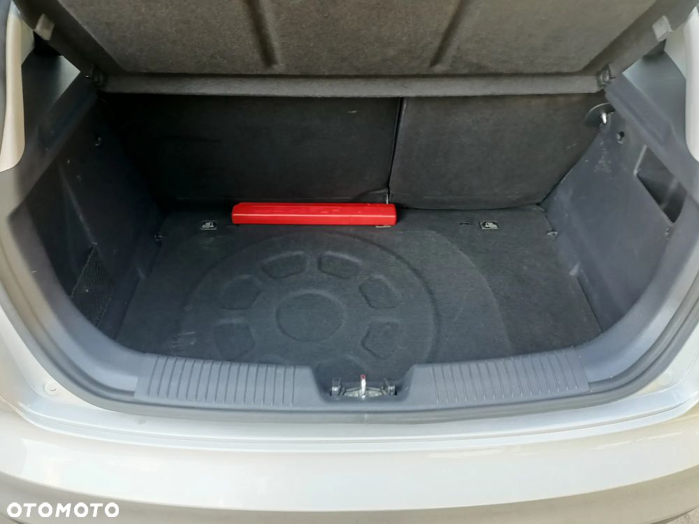 Kia Rio 1.2 Spirit - 27