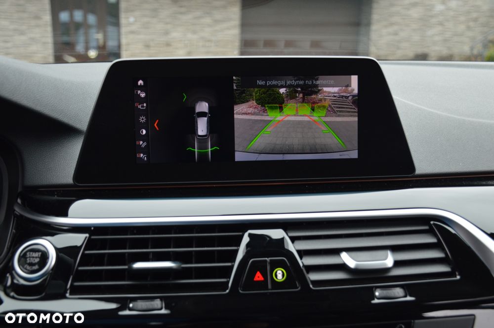 BMW Seria 5 520d xDrive Sport Line sport - 11