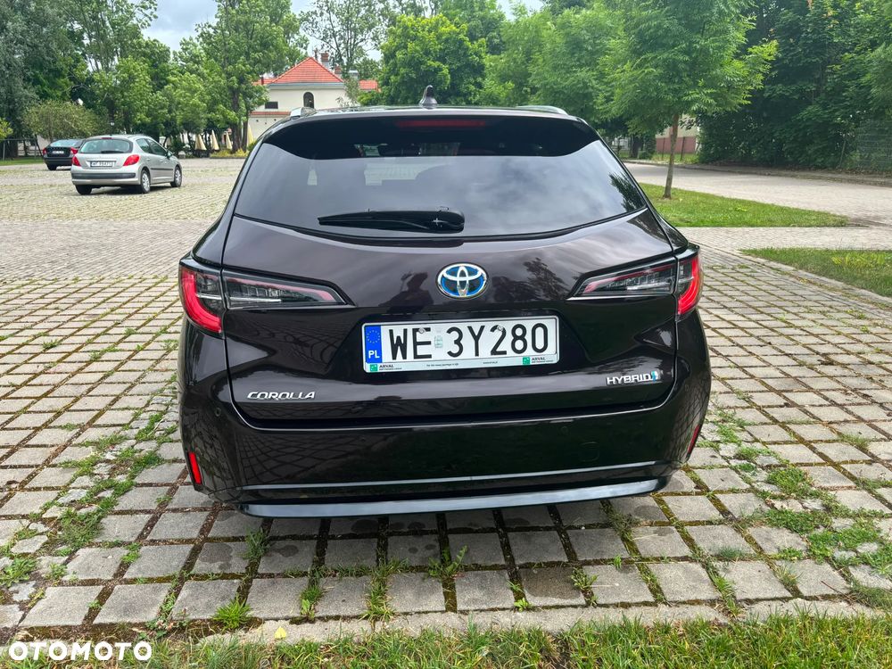 Toyota Corolla - 11