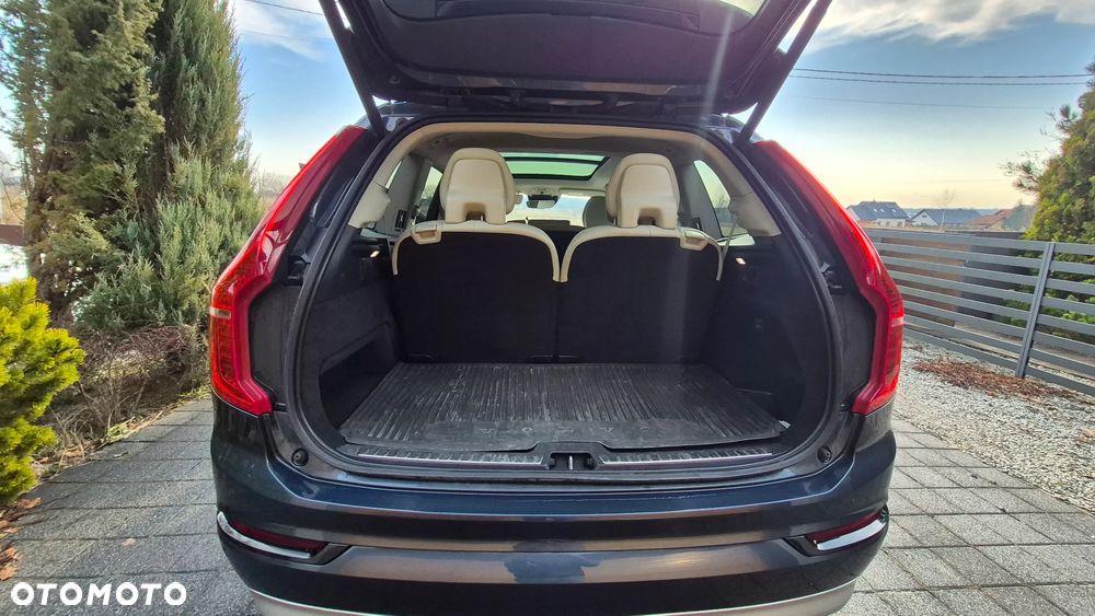 Volvo XC 90 T6 AWD Geartronic Momentum - 22