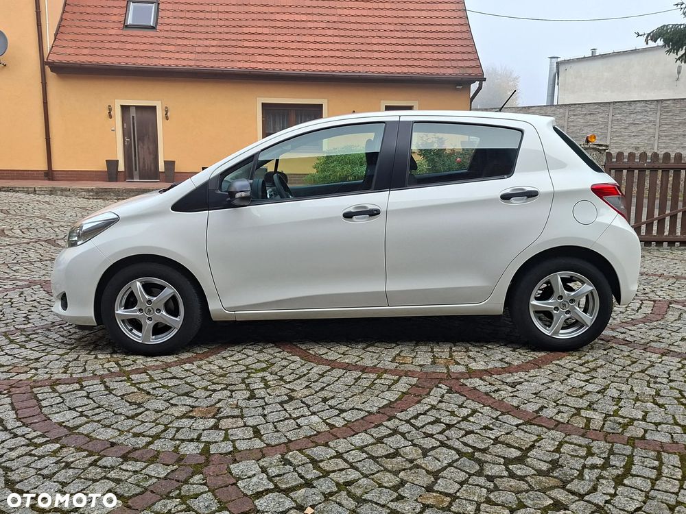 Toyota Yaris 1.0 VVT-i Cool Edition - 3