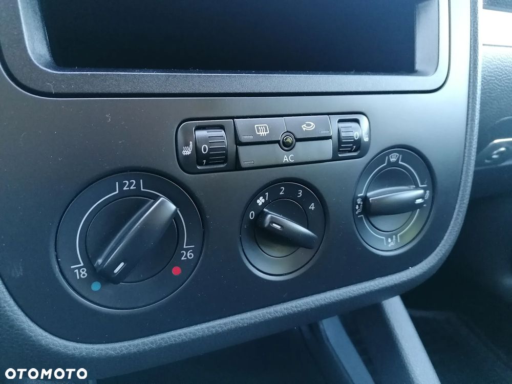 Volkswagen Golf 1.6 United - 21