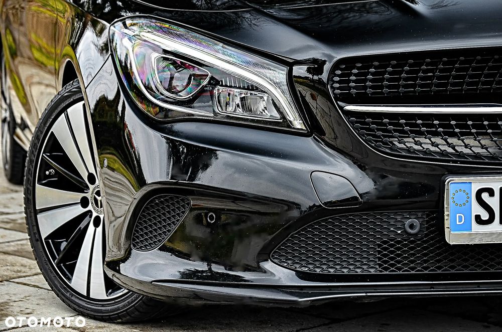 Mercedes-Benz CLA 200 7G-DCT Peak Edition - 14