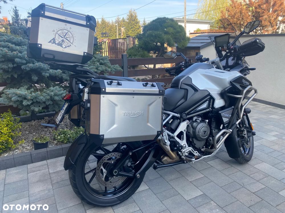 Triumph Tiger - 33