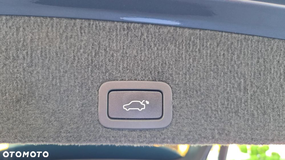 Volvo XC 60 D4 Geartronic Momentum - 34