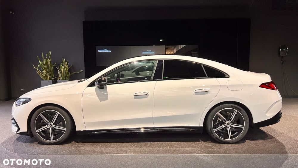 Mercedes-Benz CLA - 2