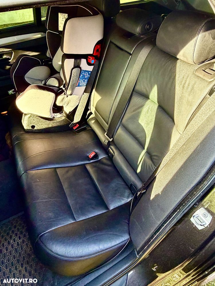 BMW Seria 5 520d Aut. - 15