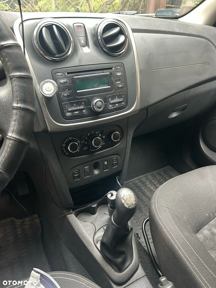 Dacia Logan 1.5 dCi Laureate S&S EU6 - 12