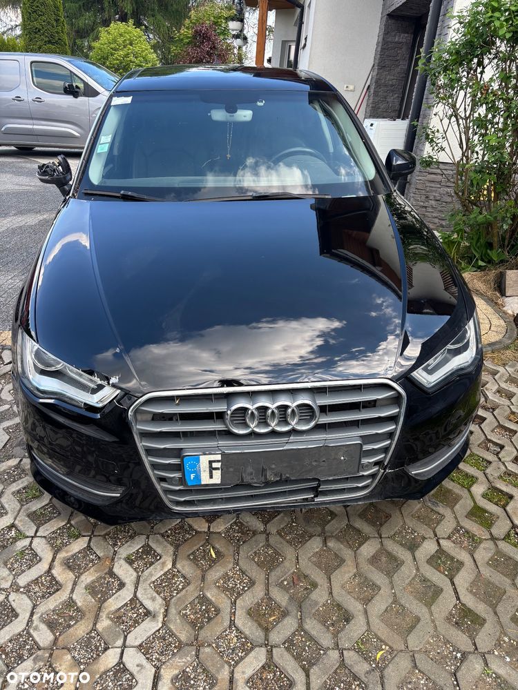 Audi A3 Sportback - 2