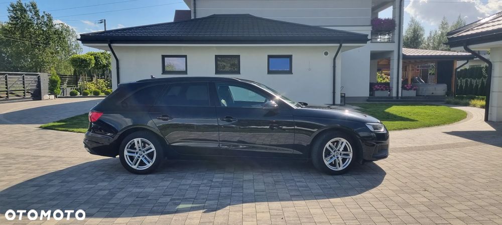 Audi A4 Avant - 5