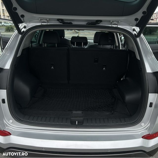 Hyundai Tucson 1.6 T-GDi 4WD 7DCT Luxury Pack+ - 38