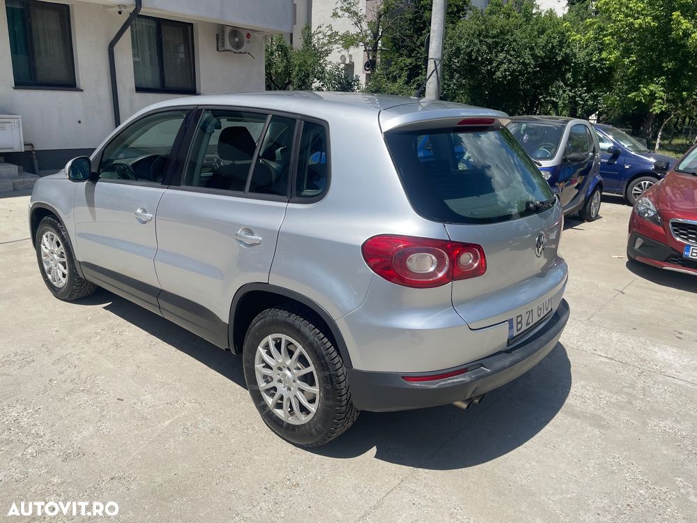 Volkswagen Tiguan 2.0 TDI DPF 4Motion Track&Field - 4