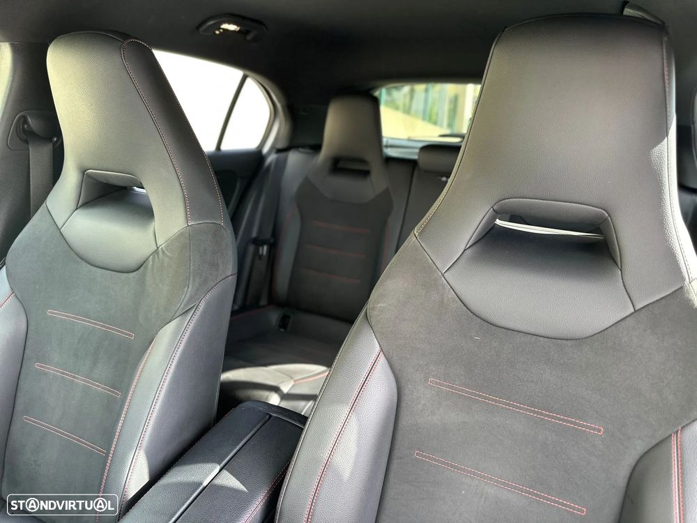 Mercedes-Benz A 180 d AMG Line Aut. - 33