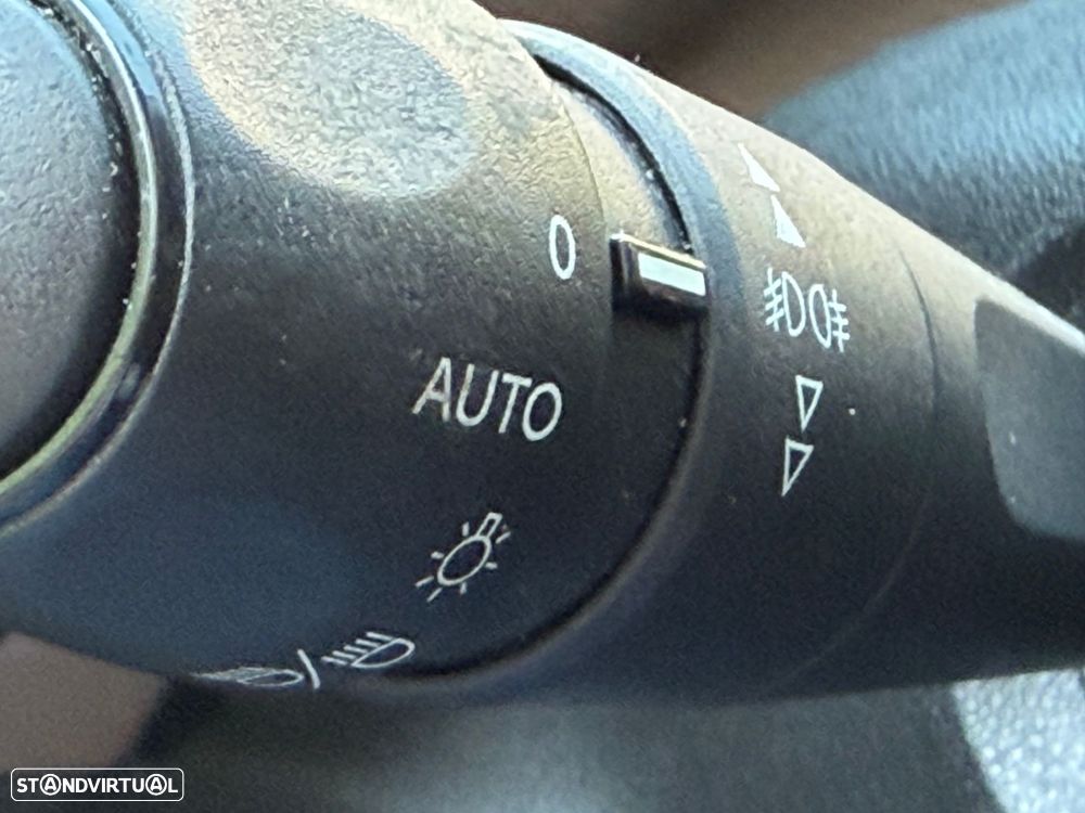 Citroën C4 Cactus BlueHDi 100 Stop&Start Feel - 33