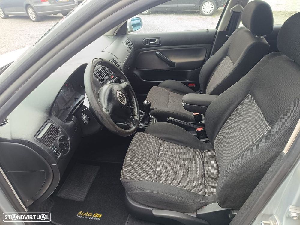 VW Golf Variant 1.9 TDi Highline - 6