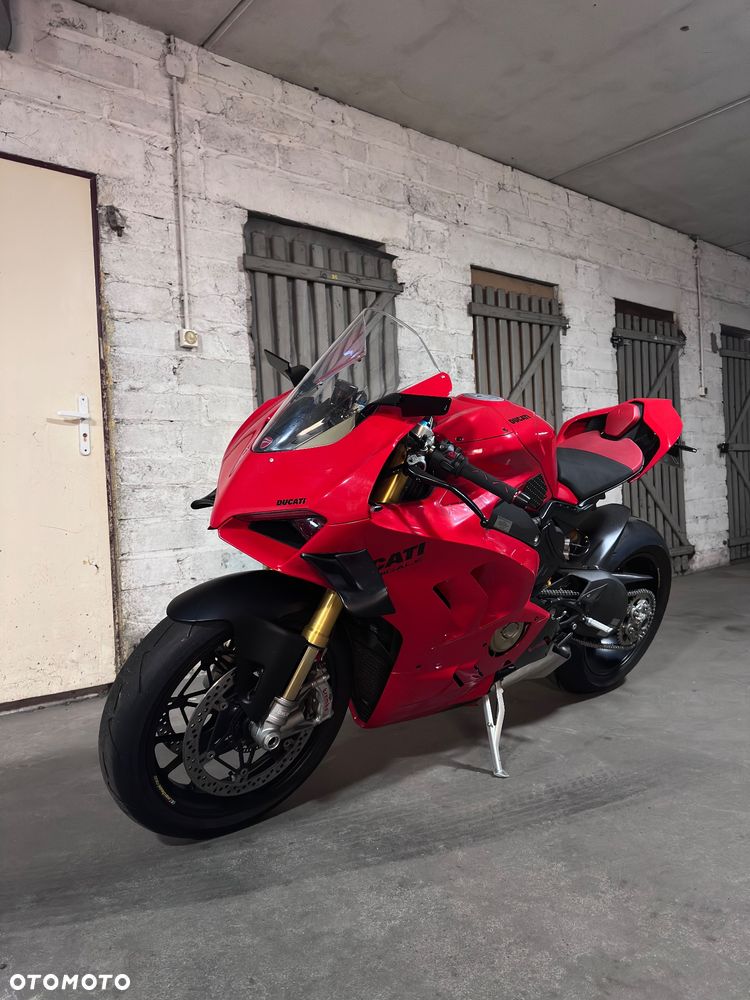 Ducati Panigale V4S - 27