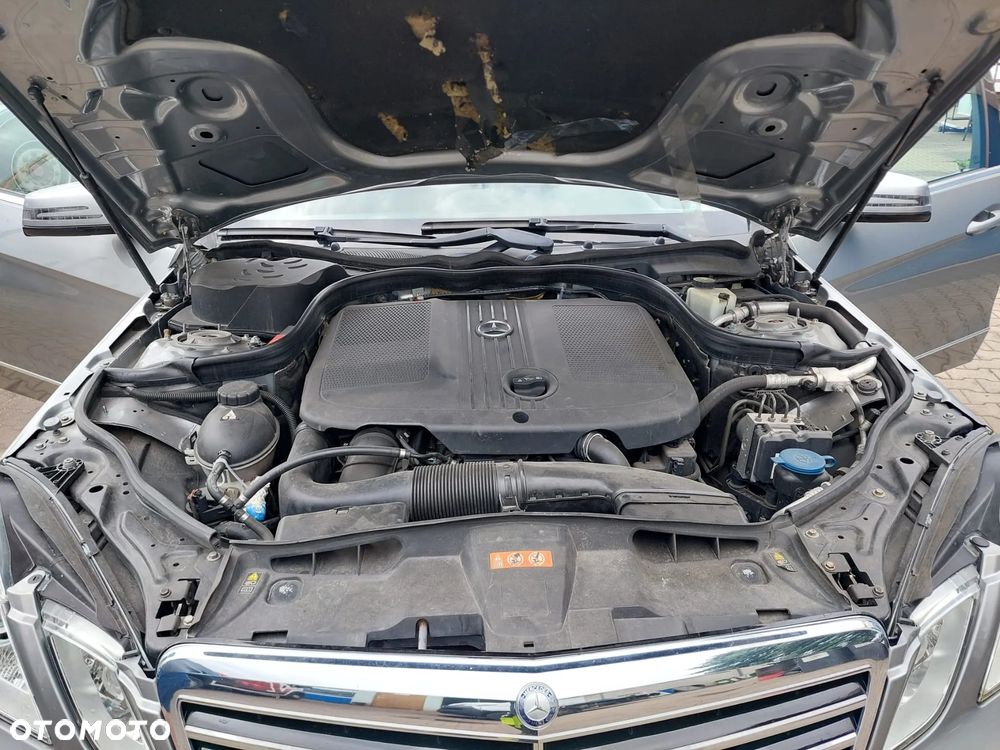 Mercedes-Benz Klasa E 200 CDI DPF BlueEFFICIENCY 7G-TRONIC - 15