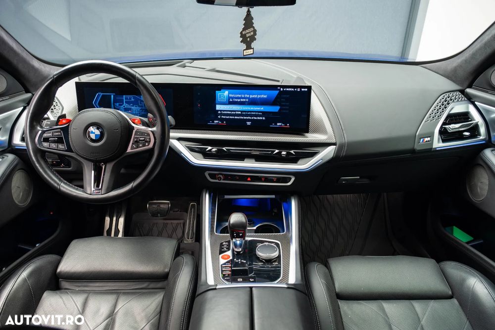 BMW XM - 21