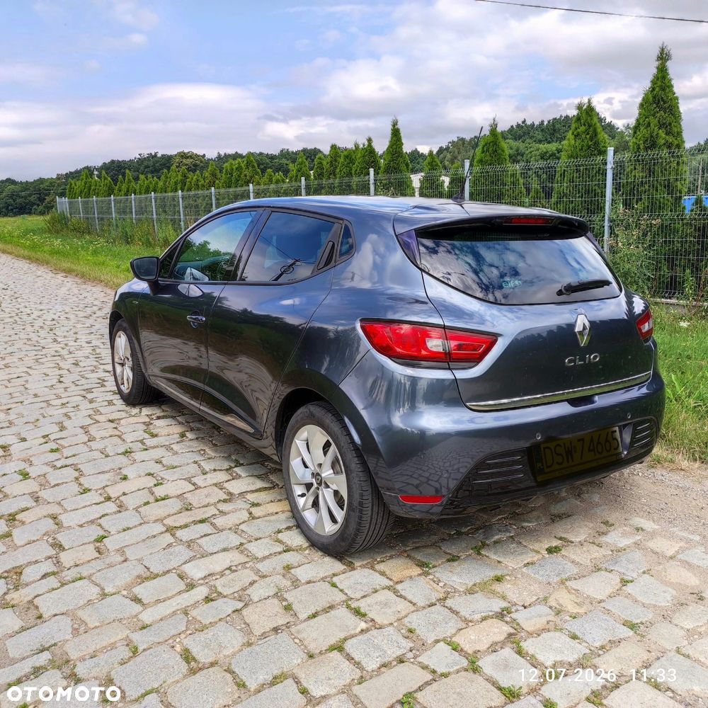 Renault Clio 1.2 16V Limited - 2