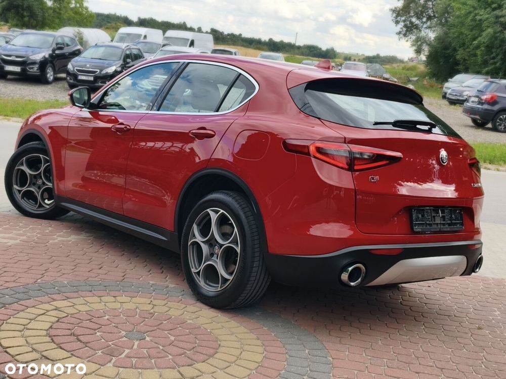 Alfa Romeo Stelvio 2.0 Turbo 16V AT8-Q4 Super - 15