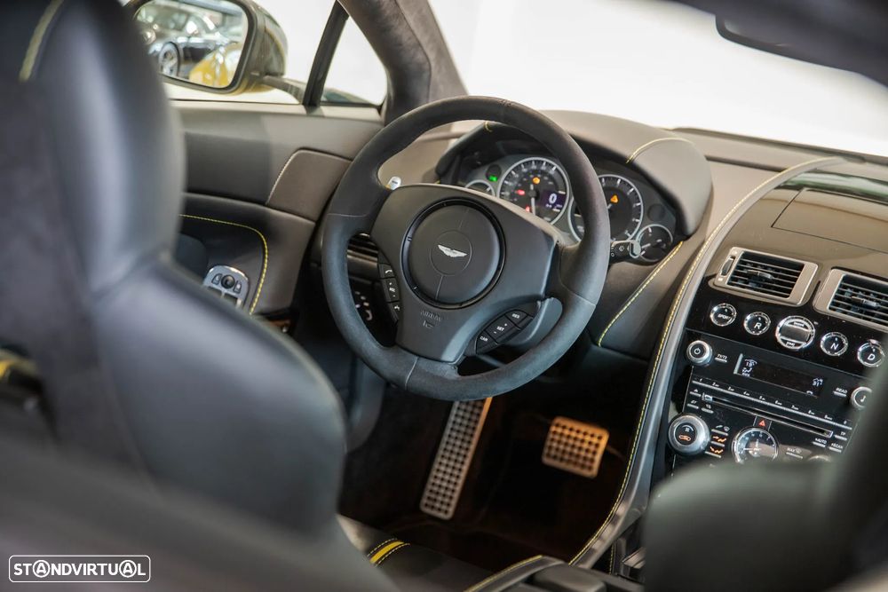 Aston Martin Vantage Coupe V12 S Sportshift 3 - 23