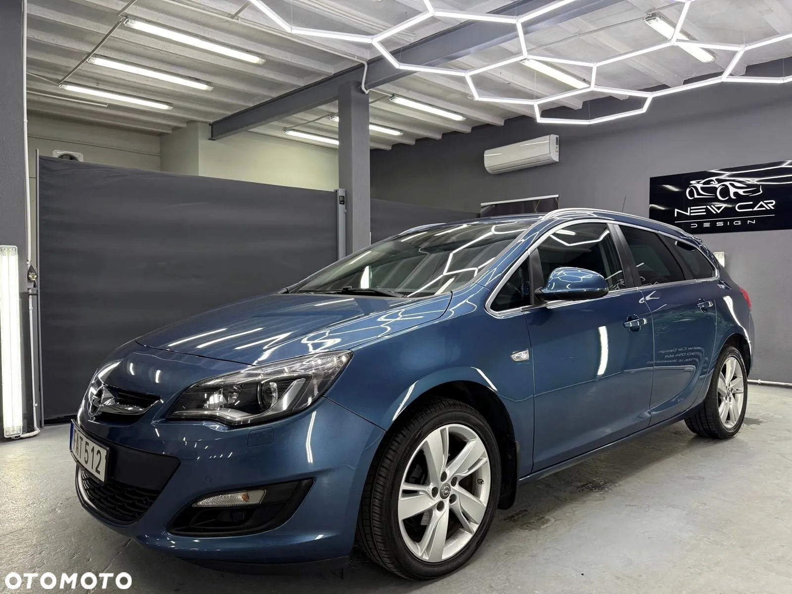 Opel Astra 1.4 Turbo Sports Tourer - 13