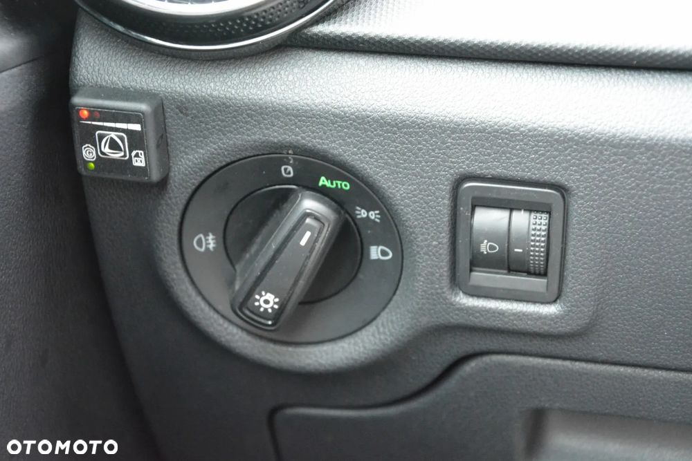 Skoda Fabia 1.0 Ambition - 19