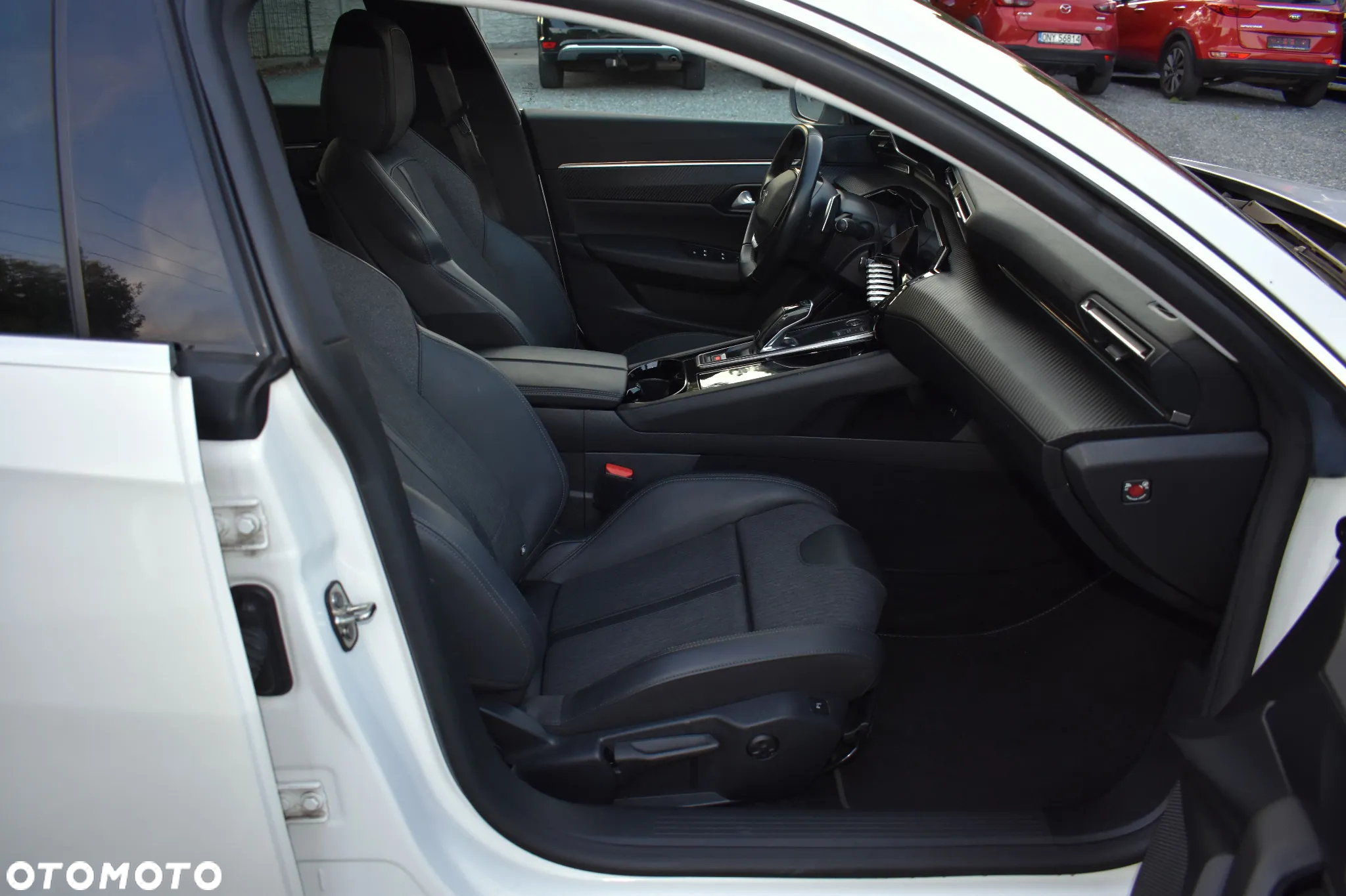 Peugeot 508 1.5 BlueHDi Allure S&S EAT8 - 34