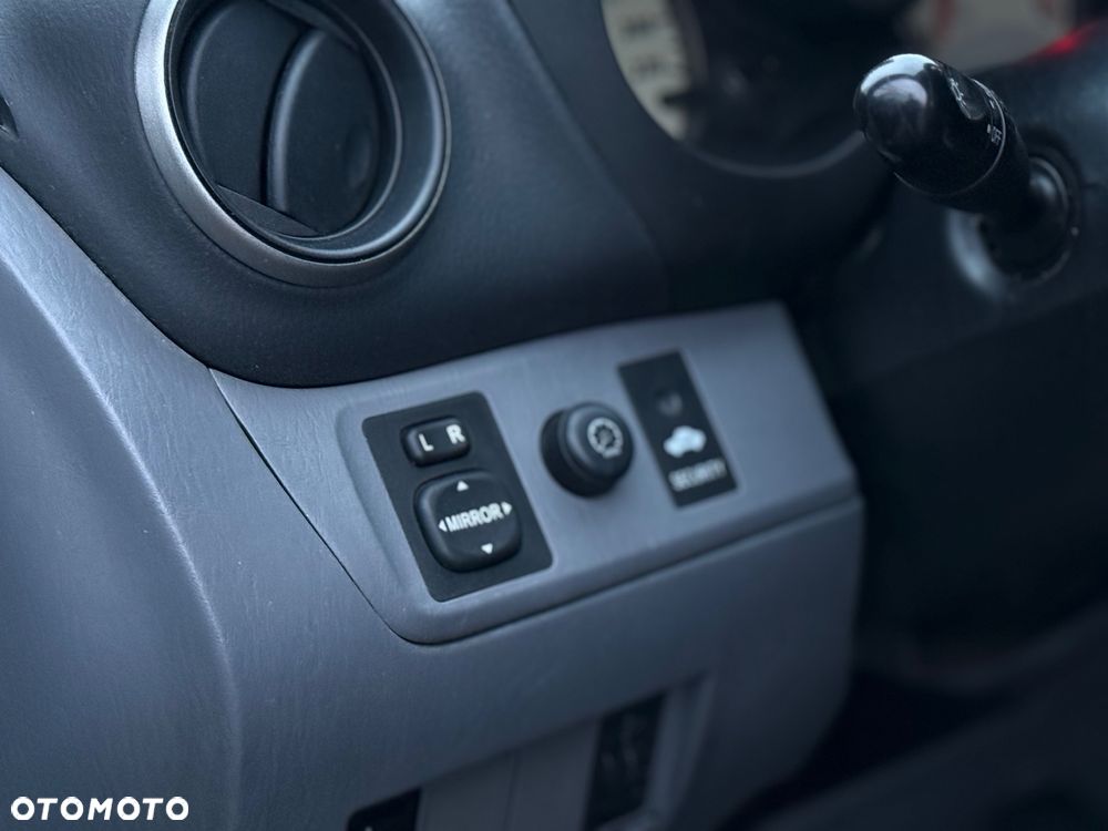 Toyota RAV4 4x2 - 16