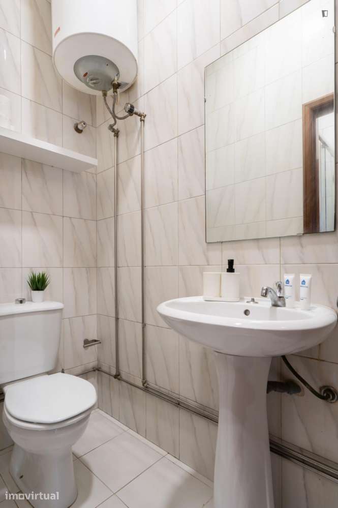 Apartamento com 2 quartos - localizado em Cedofeita Porto - Grande imagem: 2/19