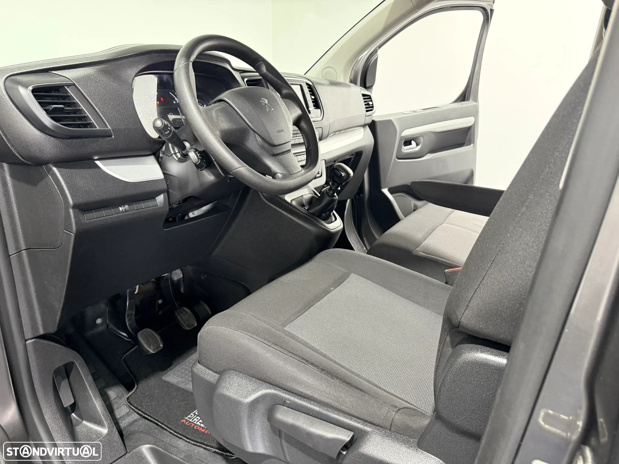 Peugeot Traveller 1.5 BlueHDi L2H1 Active Standard - 20