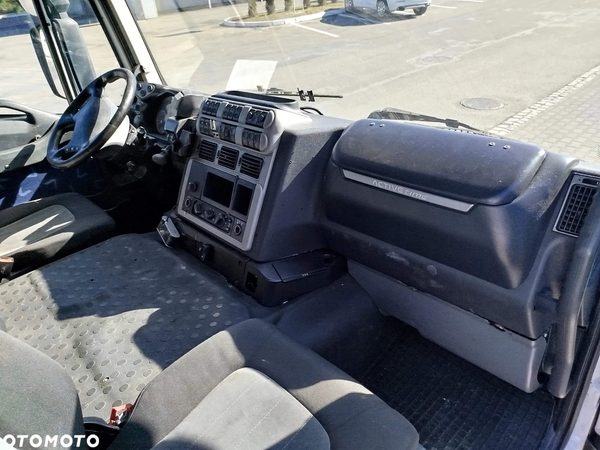 Iveco STRALIS Podwozie pod zabudowę (np. autotransporter) - 16