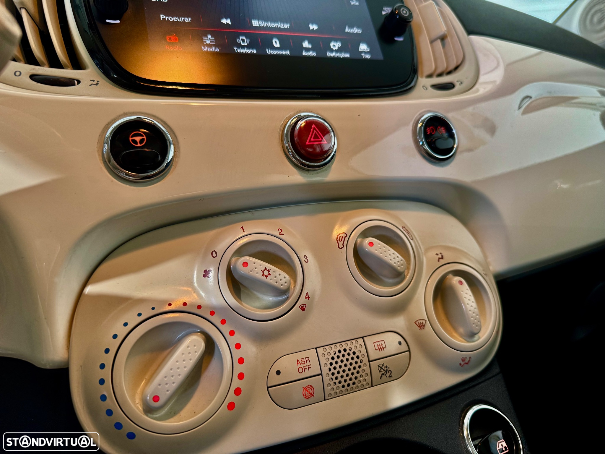 Fiat 500 1.0 Hybrid Lounge - 17