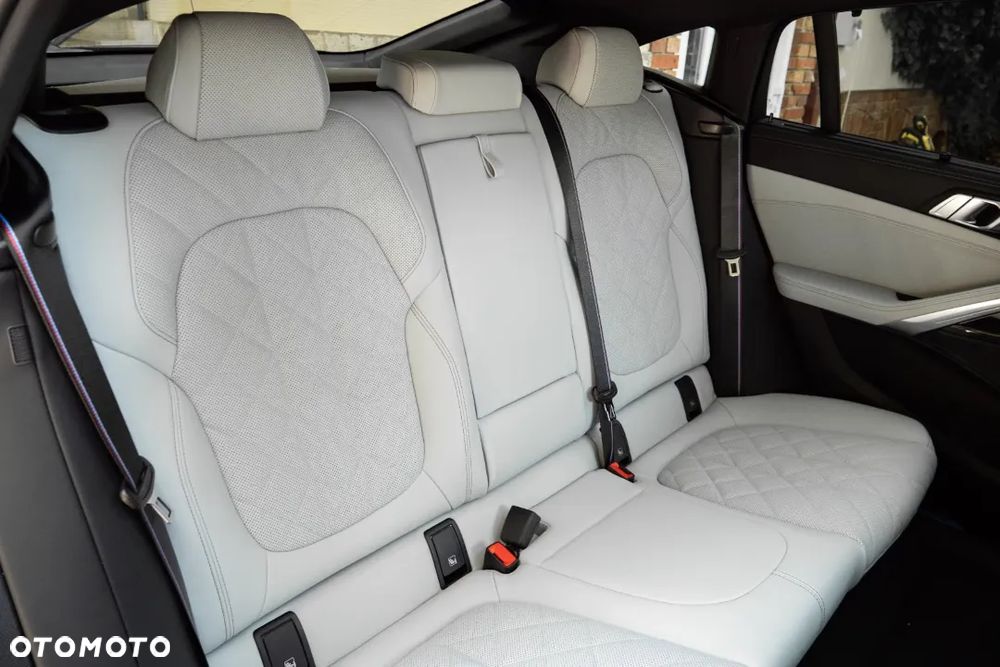 BMW X6 xDrive30d M Sport - 36