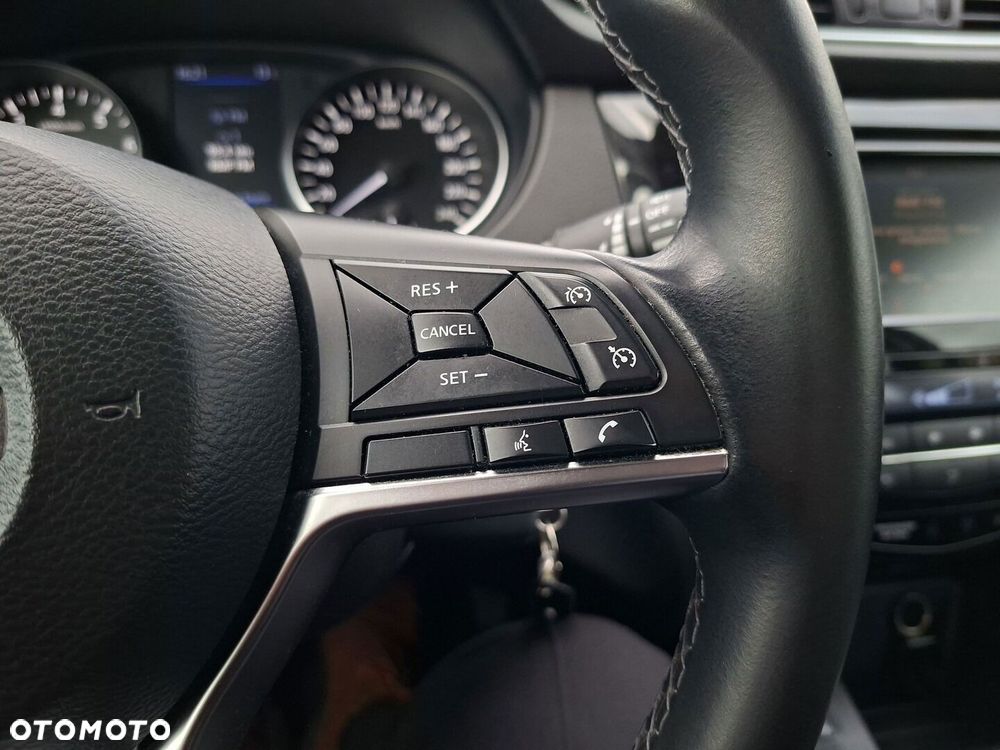 Nissan Qashqai 1.3 DIG-T Acenta - 25