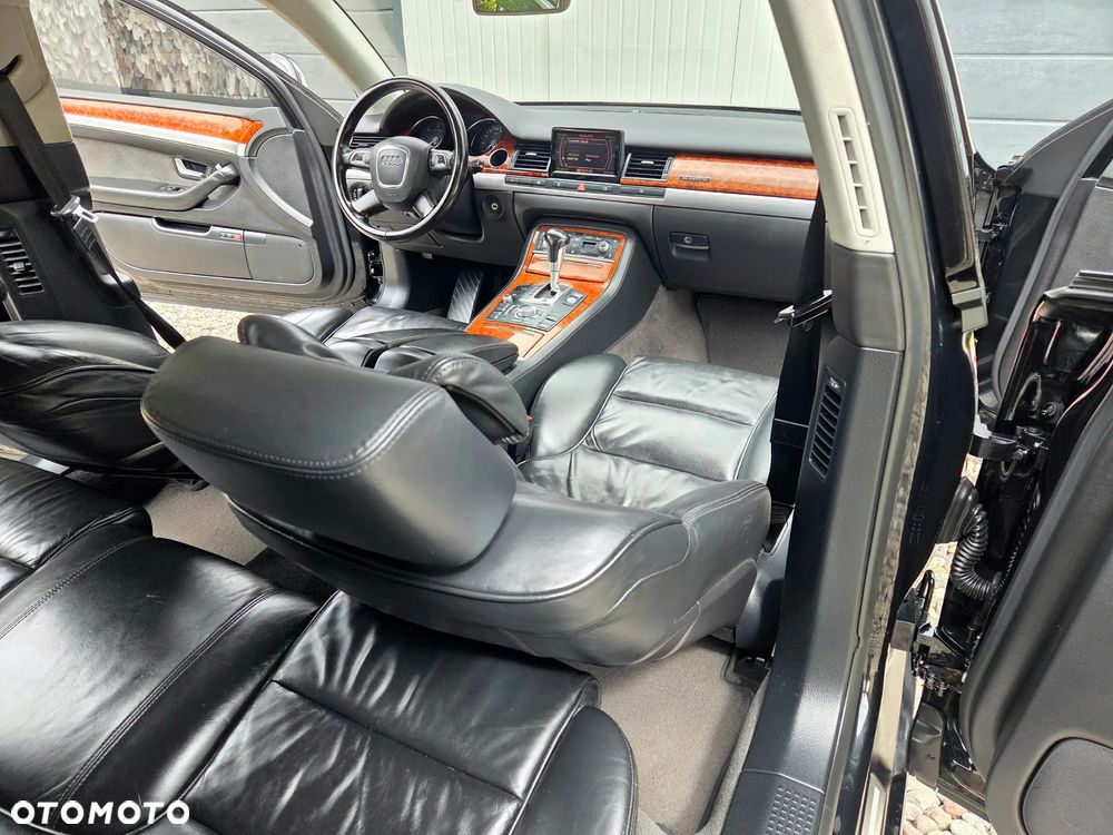 Audi A8 4.2 TDI DPF Quattro - 25