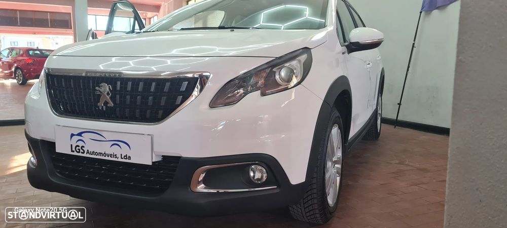 Peugeot 2008 BlueHDi 100 STOP & START Signature - 3