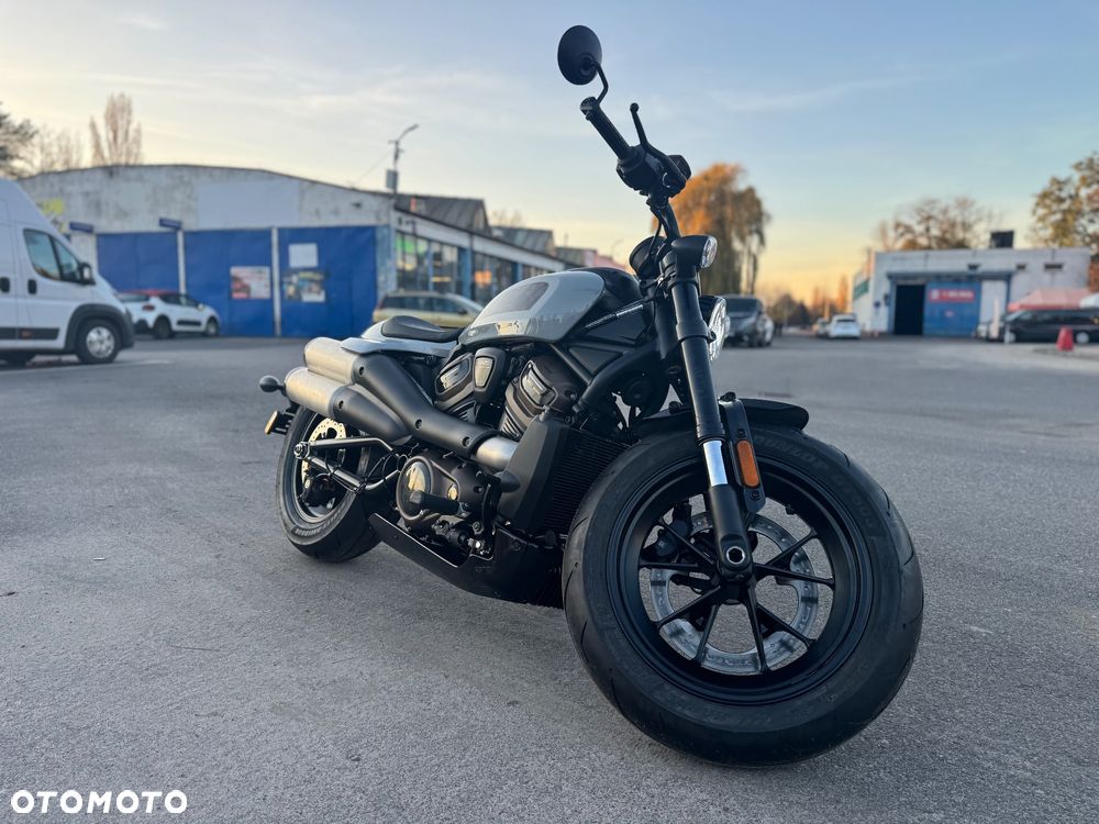 Harley-Davidson Sportster - 10