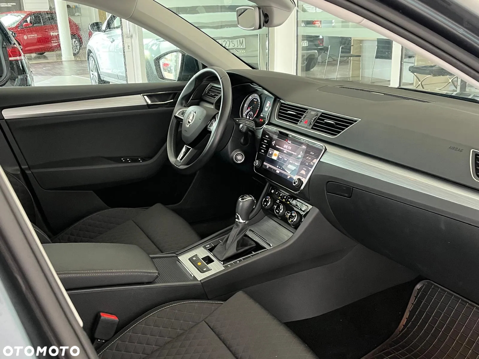 Skoda Superb 2.0 TDI SCR Ambition DSG - 21
