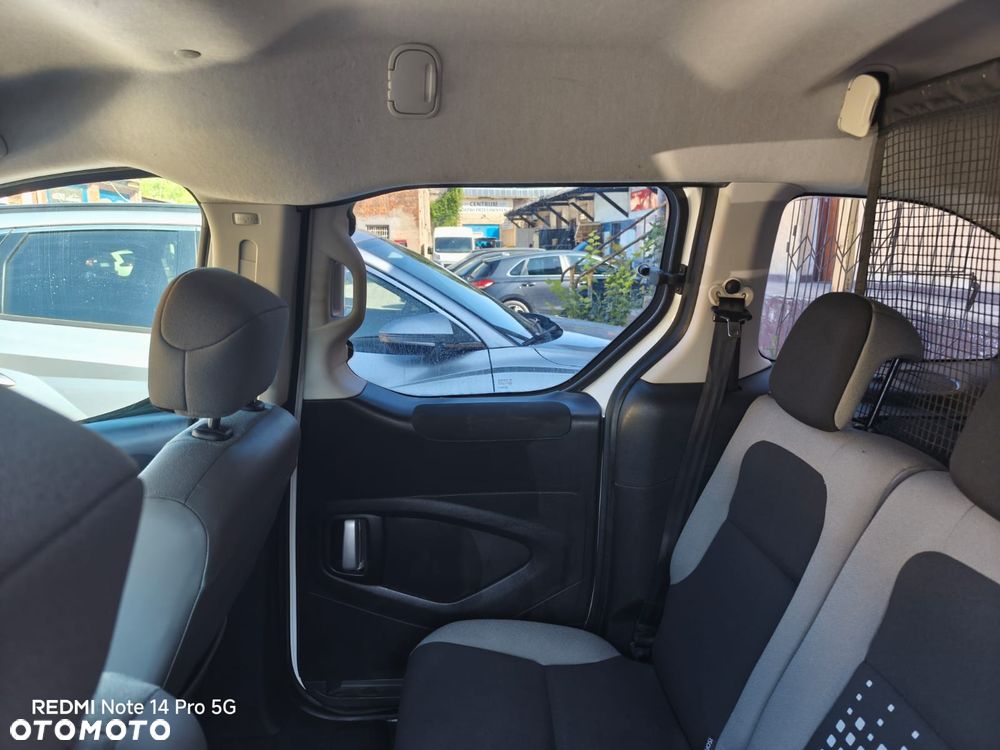 Citroën Berlingo Multispace BlueHDi 120 S&S SHINE - 18