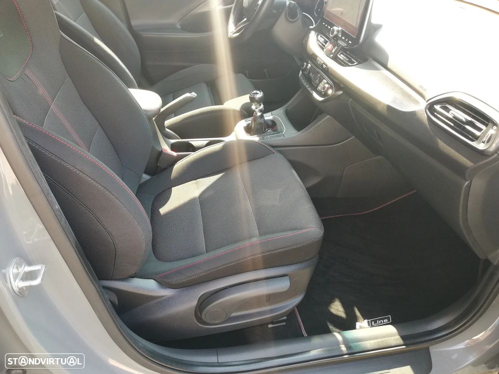 Hyundai i30 SW 1.6 CRDi N-Line - 13