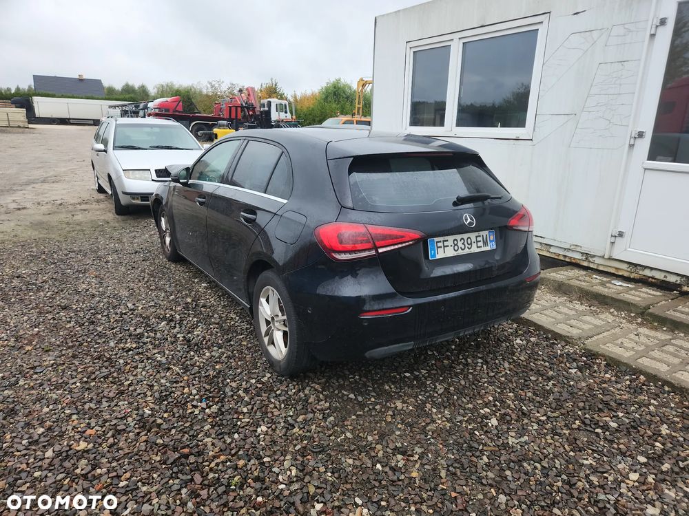 Mercedes-Benz Klasa A 180 d 7G-DCT - 3