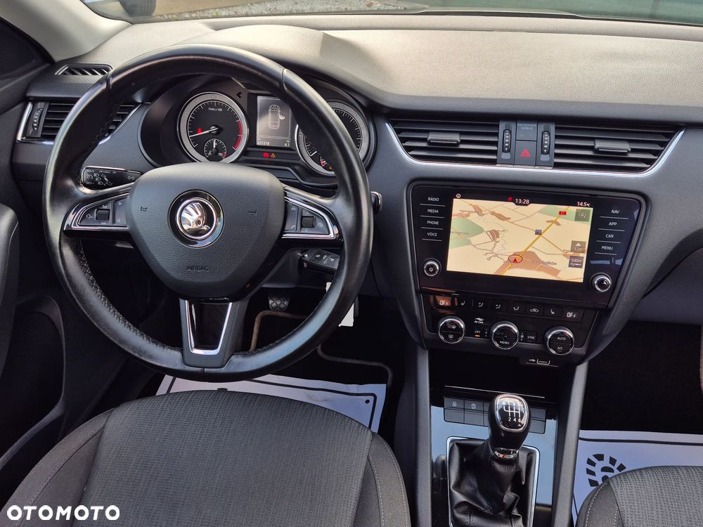 Skoda Octavia 1.4 TSI Style - 30