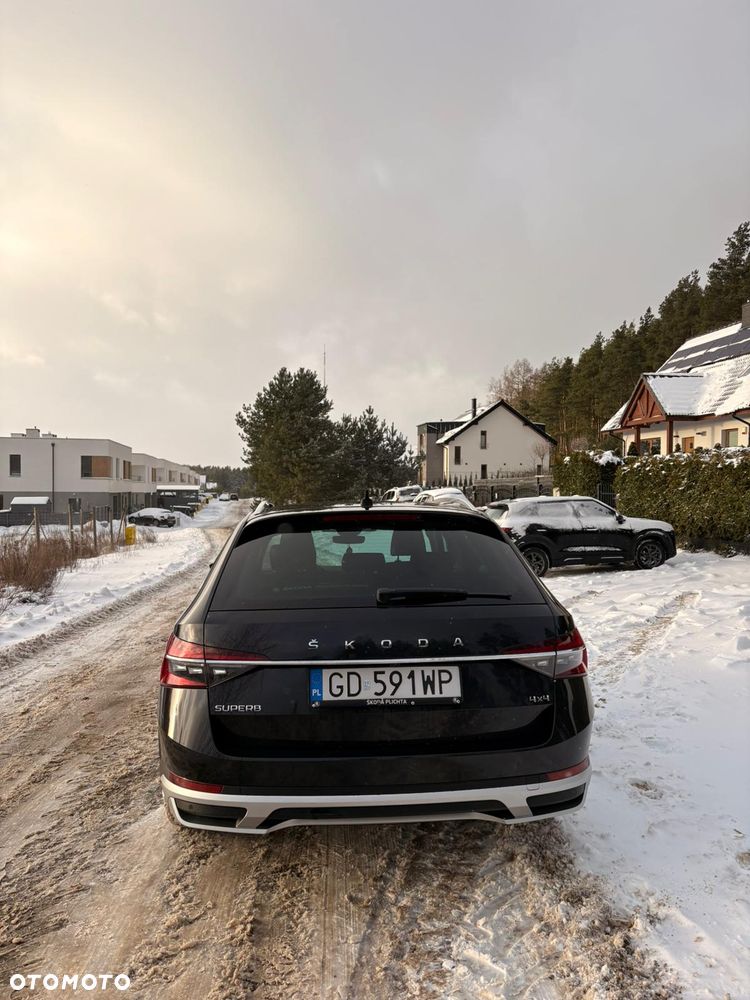 Skoda Superb 2.0 TSI 4x4 Scout DSG - 4