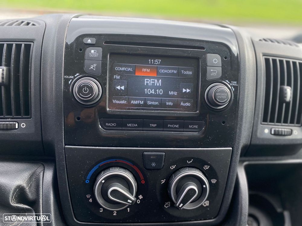 Peugeot Boxer 2.2 BlueHDi 335 L3 CD - 17