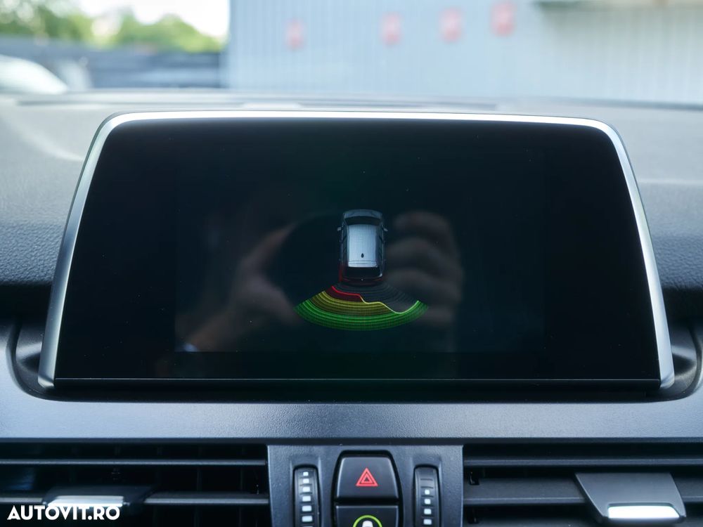 BMW Seria 2 218d Advantage - 20